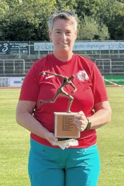 Sabine Schnurrer erhält Sepp-Simon-Preis 2025