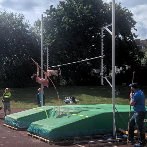 Bayerische Mehrkampfmeisterschaften Leichtathletik, Luis Busch, Stabhochsprung