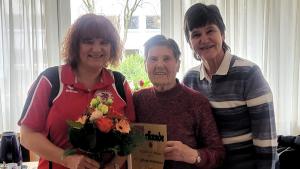 Ehrung von Marga Weigl für 76 Jahre im TB Jahn Wiesau